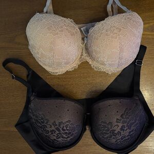 2 Lace Push-Up Bras - Black and Cream